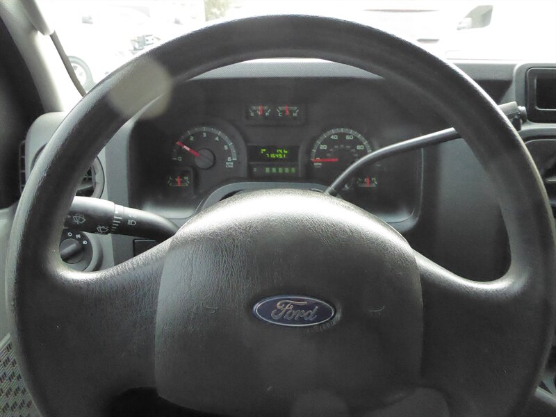 2013 FORD E-350 - Image 11