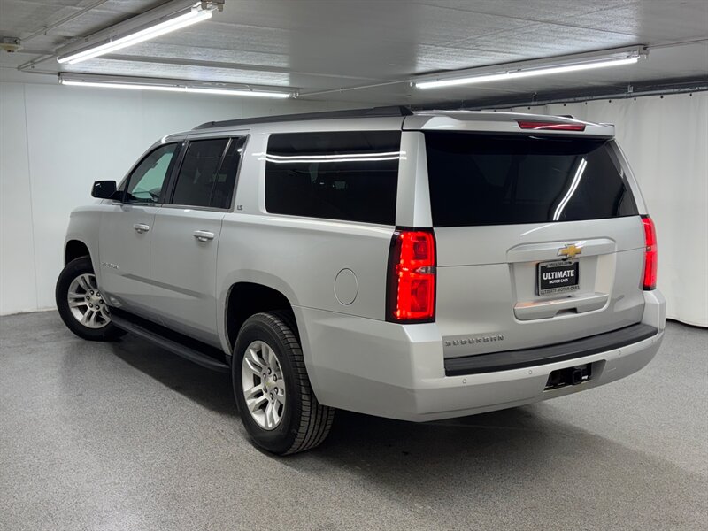2015 Chevrolet Suburban LS photo 2