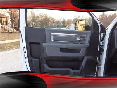 2015 RAM 2500 Tradesman   - Photo 16 - Downers Grove, IL 60515