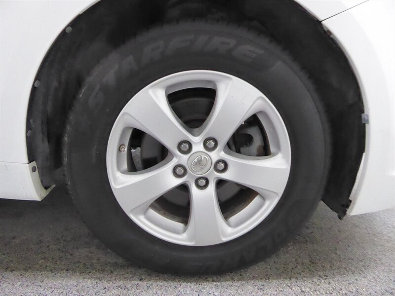 2013 TOYOTA SIENNA - Image 27