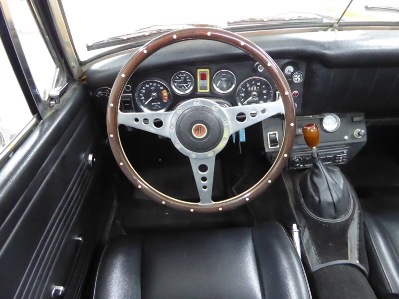 1975 MG MIDGET SEDAN - Image 16