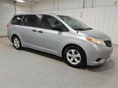 2014 Toyota Sienna L 7-Passenger Minivan