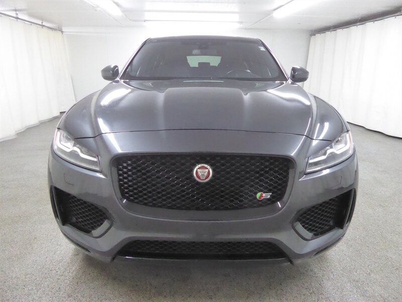 2017 Jaguar F-PACE S  