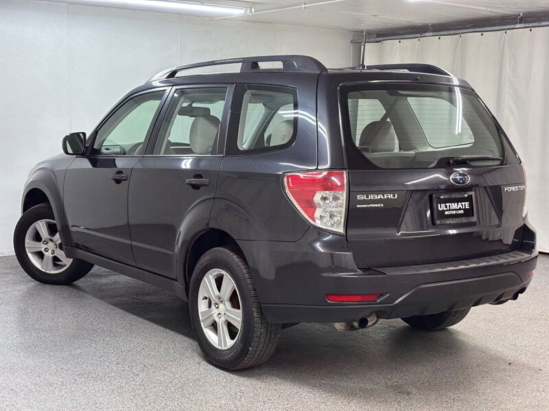 2011 Subaru Forester 2.5X   - Photo 5 - Downers Grove, IL 60515