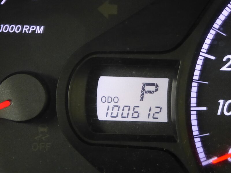 2013 TOYOTA SIENNA - Image 12