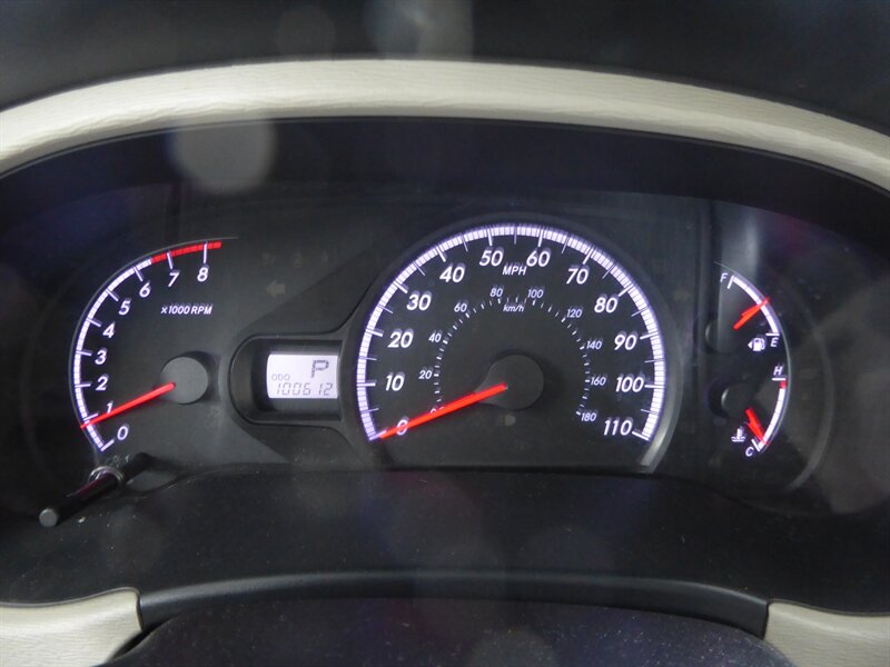 2013 TOYOTA SIENNA - Image 11