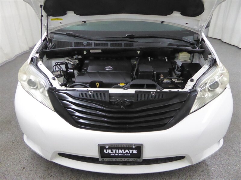 2016 TOYOTA SIENNA - Image 31
