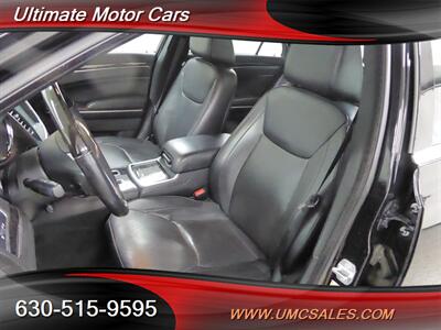 2014 Chrysler 300 C   - Photo 21 - Downers Grove, IL 60515