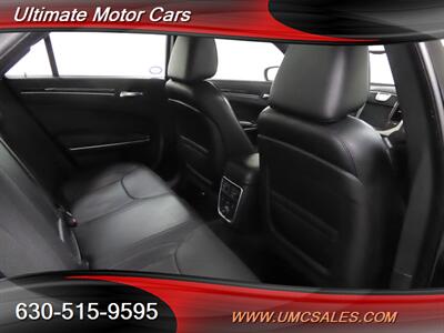 2014 Chrysler 300 C   - Photo 31 - Downers Grove, IL 60515