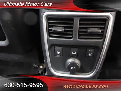 2014 Chrysler 300 C   - Photo 35 - Downers Grove, IL 60515