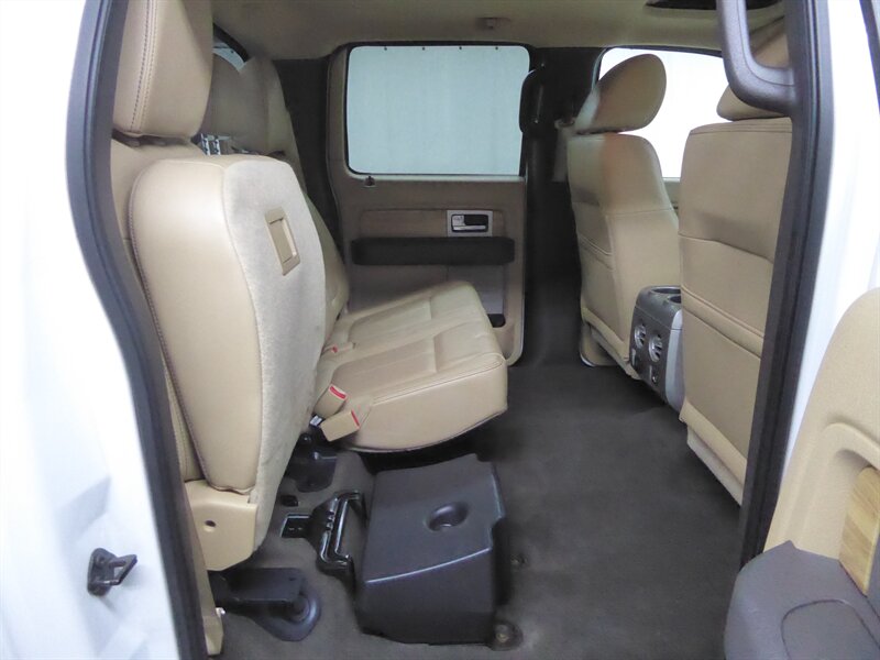 2011 FORD F-150 - Image 32