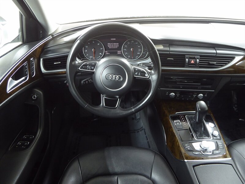 2017 AUDI A6 - Image 10