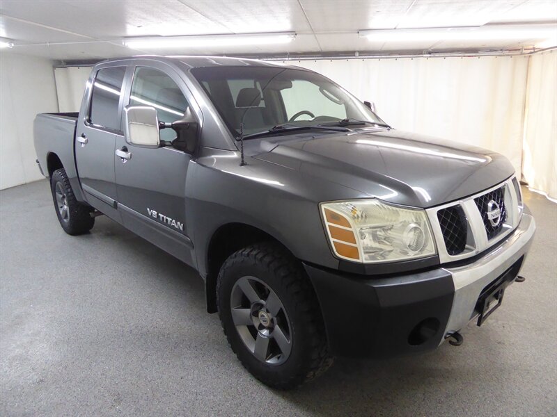 2005 Nissan Titan XE - Photo 1 - Downers Grove, IL 60515