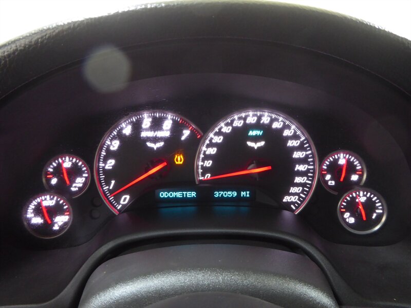 2005 CHEVROLET CORVETTE - Image 10