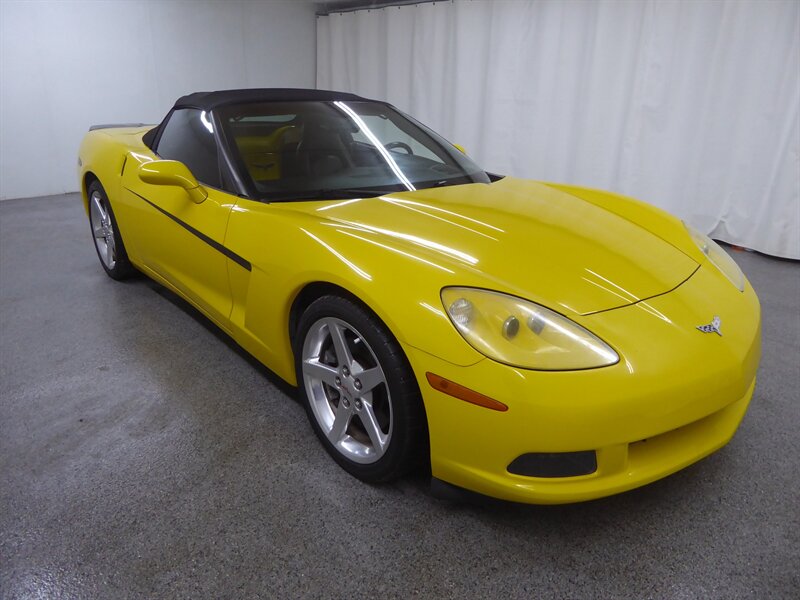 2005 Chevrolet Corvette Base's photo