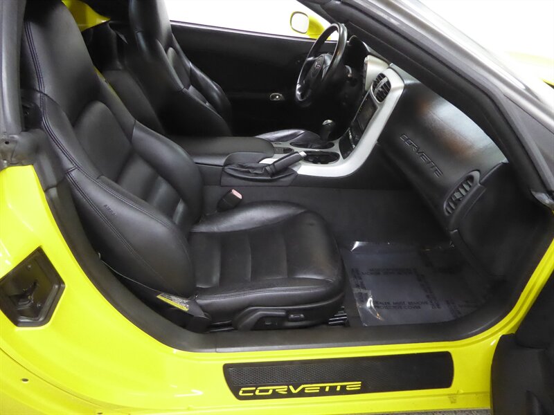 2005 CHEVROLET CORVETTE - Image 20