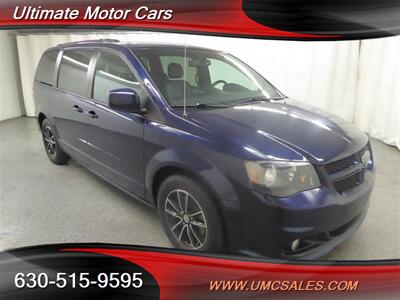 2017 Dodge Grand Caravan GT   - Photo 1 - Downers Grove, IL 60515