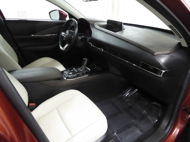 2021 Mazda CX-30 Premium   - Photo 35 - Downers Grove, IL 60515