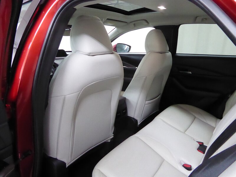 2021 Mazda CX-30 Premium   - Photo 39 - Downers Grove, IL 60515