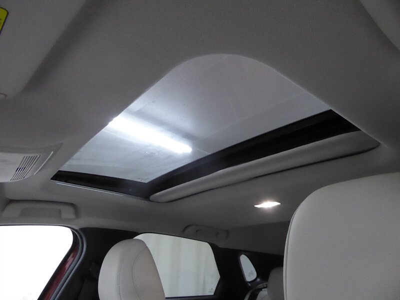 2021 Mazda CX-30 Premium   - Photo 17 - Downers Grove, IL 60515