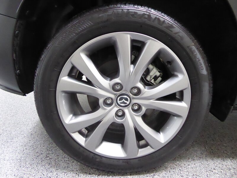 2021 Mazda CX-30 Premium   - Photo 9 - Downers Grove, IL 60515