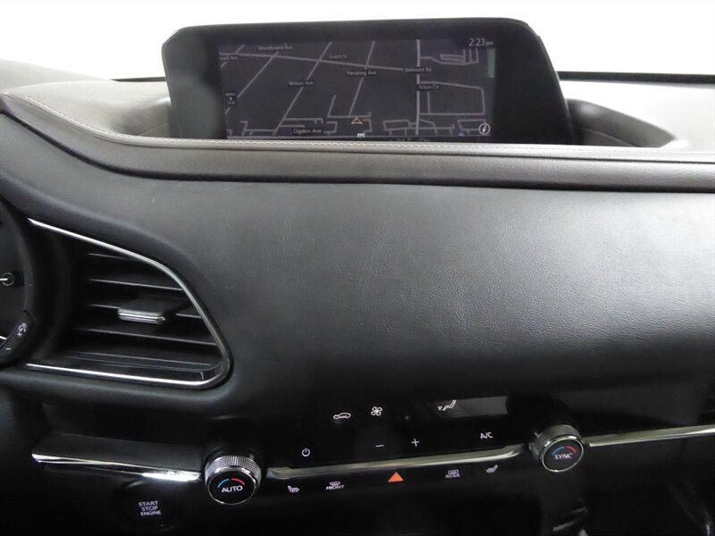 2021 Mazda CX-30 Premium   - Photo 24 - Downers Grove, IL 60515