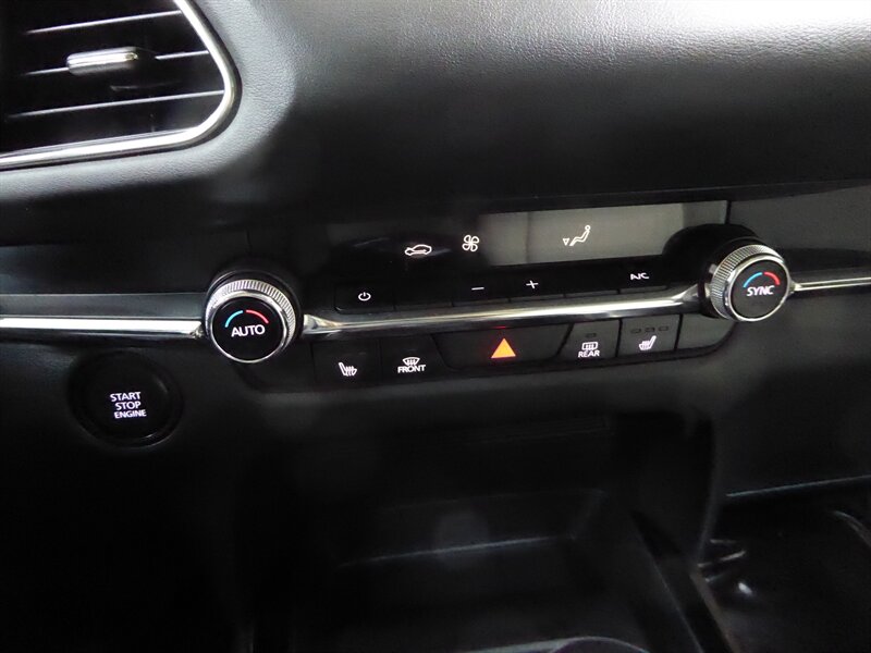 2021 Mazda CX-30 Premium   - Photo 25 - Downers Grove, IL 60515