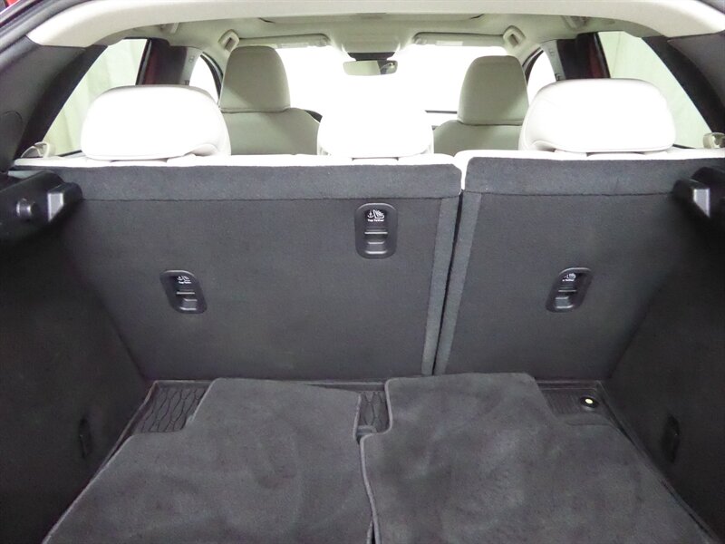 2021 Mazda CX-30 Premium   - Photo 13 - Downers Grove, IL 60515