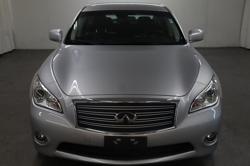 2013 INFINITI M35h  