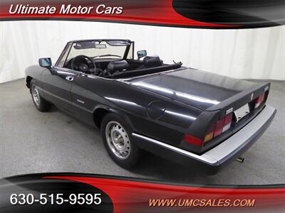 1986 Alfa Romeo Spider Veloce   - Photo 5 - Downers Grove, IL 60515