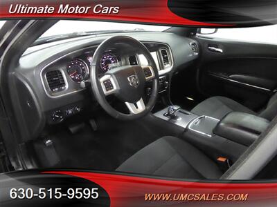 2013 Dodge Charger SXT   - Photo 17 - Downers Grove, IL 60515