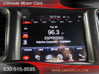 2013 Dodge Charger SXT   - Photo 16 - Downers Grove, IL 60515