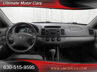 2003 Toyota Camry LE   - Photo 9 - Downers Grove, IL 60515