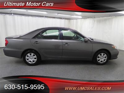 2003 Toyota Camry LE   - Photo 8 - Downers Grove, IL 60515