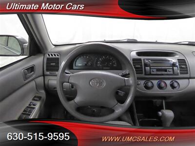 2003 Toyota Camry LE   - Photo 10 - Downers Grove, IL 60515