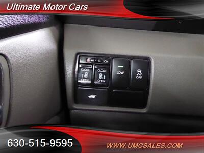 2014 Honda Odyssey EX-L   - Photo 17 - Downers Grove, IL 60515