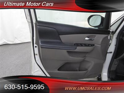 2014 Honda Odyssey EX-L   - Photo 22 - Downers Grove, IL 60515