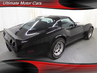 1980 Chevrolet Corvette coupe   - Photo 7 - Downers Grove, IL 60515