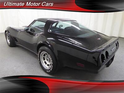 1980 Chevrolet Corvette coupe   - Photo 5 - Downers Grove, IL 60515