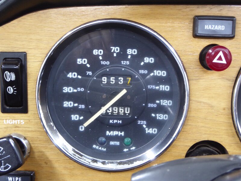 1975 TRIUMPH TR CONVERTIBLE - Image 18