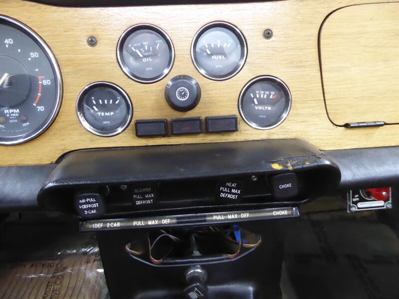 1975 TRIUMPH TR CONVERTIBLE - Image 19