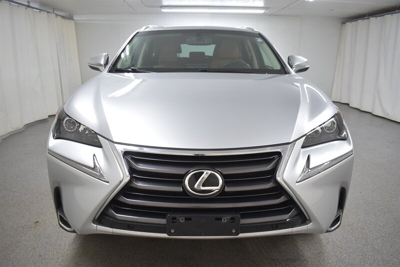 2016 Lexus NX 200t  