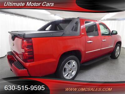 2009 Chevrolet Avalanche LTZ   - Photo 7 - Downers Grove, IL 60515