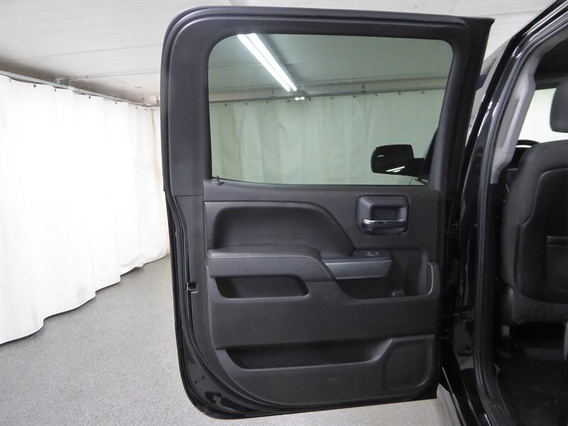 2015 CHEVROLET SILVERADO - Image 29