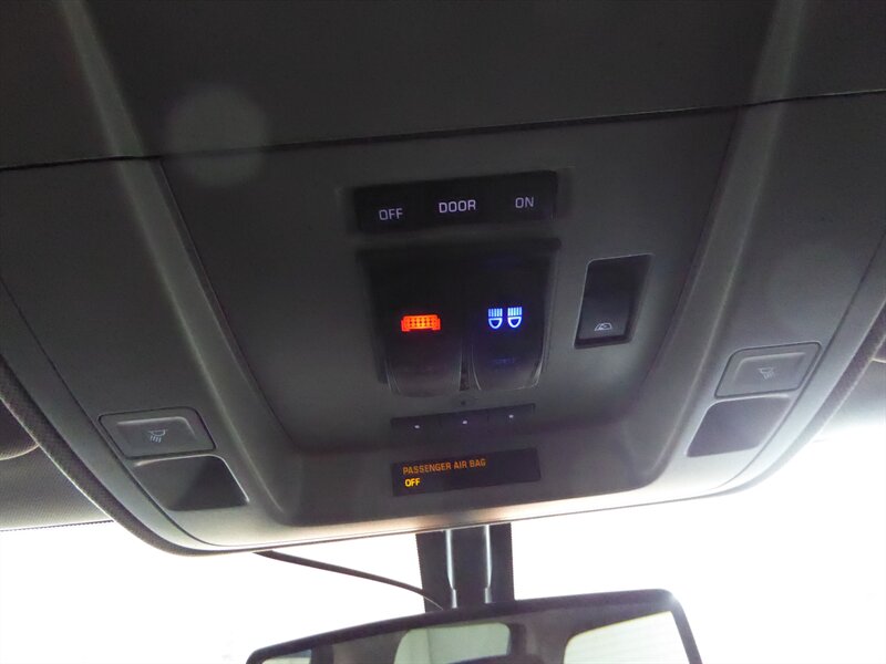 2015 CHEVROLET SILVERADO - Image 17