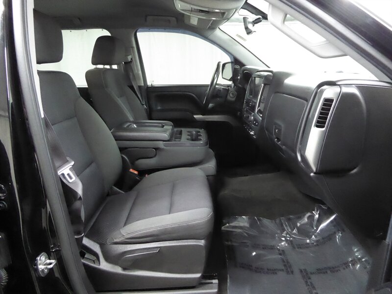 2015 CHEVROLET SILVERADO - Image 24