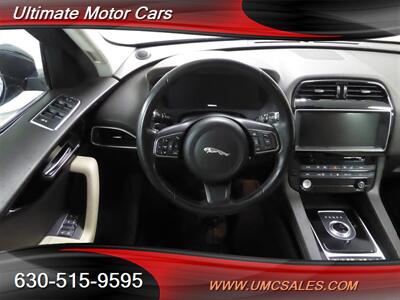 2017 Jaguar F-PACE 35t Prestige   - Photo 10 - Downers Grove, IL 60515