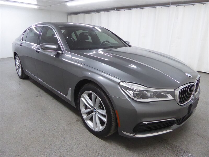 2016 BMW 7 Series 750i xDrive  