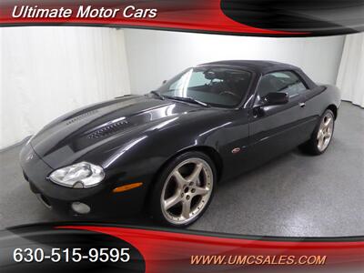 2001 Jaguar XKR   - Photo 11 - Downers Grove, IL 60515