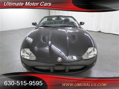 2001 Jaguar XKR   - Photo 2 - Downers Grove, IL 60515